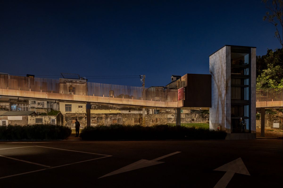 台灣光環境獎；見城之道；祝山車站改建工程；科博館『奇幻自然』常設展廳；國家漫畫博物館園區光環境；新竹市茄苳國小風雨球場；誠品生活新店裕隆城；指南宮竹柏參道光環境；饗 A JOY