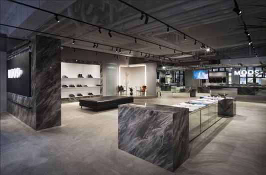 ,MOOS台中旗艦店