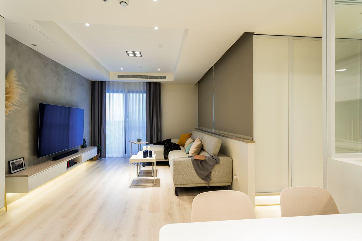 Chill House； 空間