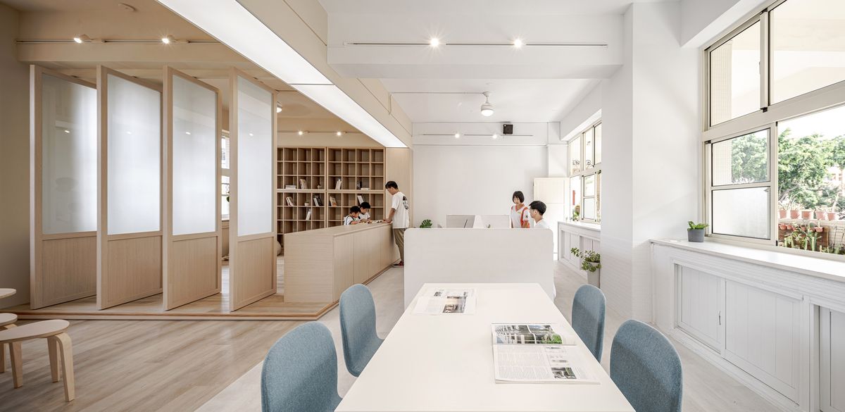 永哲和語建築制作；共享通廊；彰化縣忠孝國小行政辦公空間重塑；室內設計；金點設計獎；TID設計獎